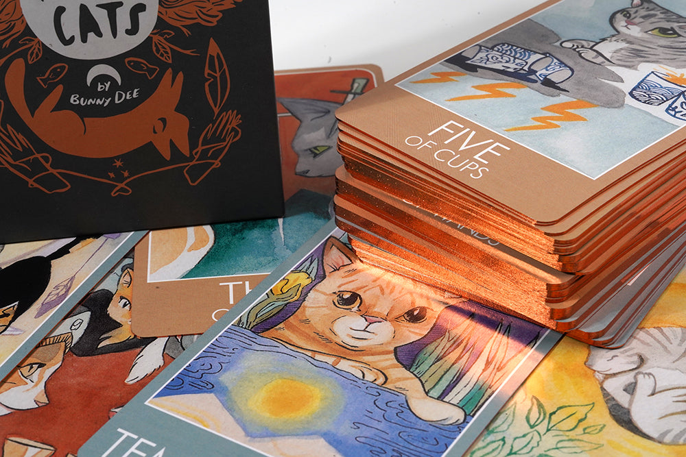 Tarot Cats a 78 Card Cat Fan Tarot Original Size Deck Oracle Deck Gold Gilded Edging Cover Box 13*8*4cm Big Size Blooming Cat - TAROT DECK
